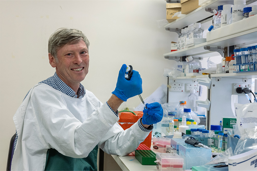 Professor Simon Barry in the Women’s and Children’s Hospital labs.